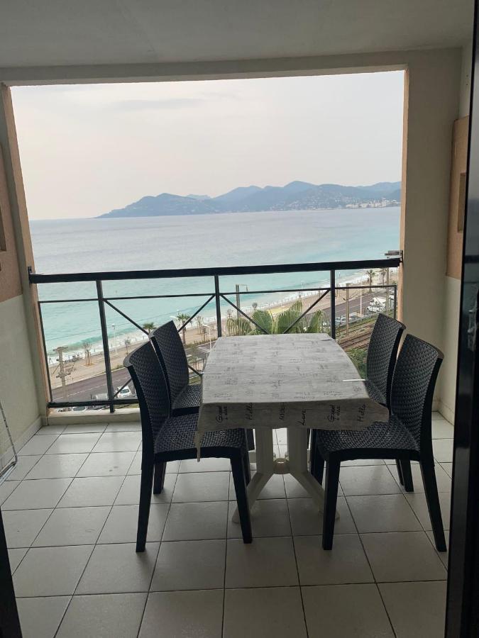 Cannes - View Cap Esterel 외부 사진