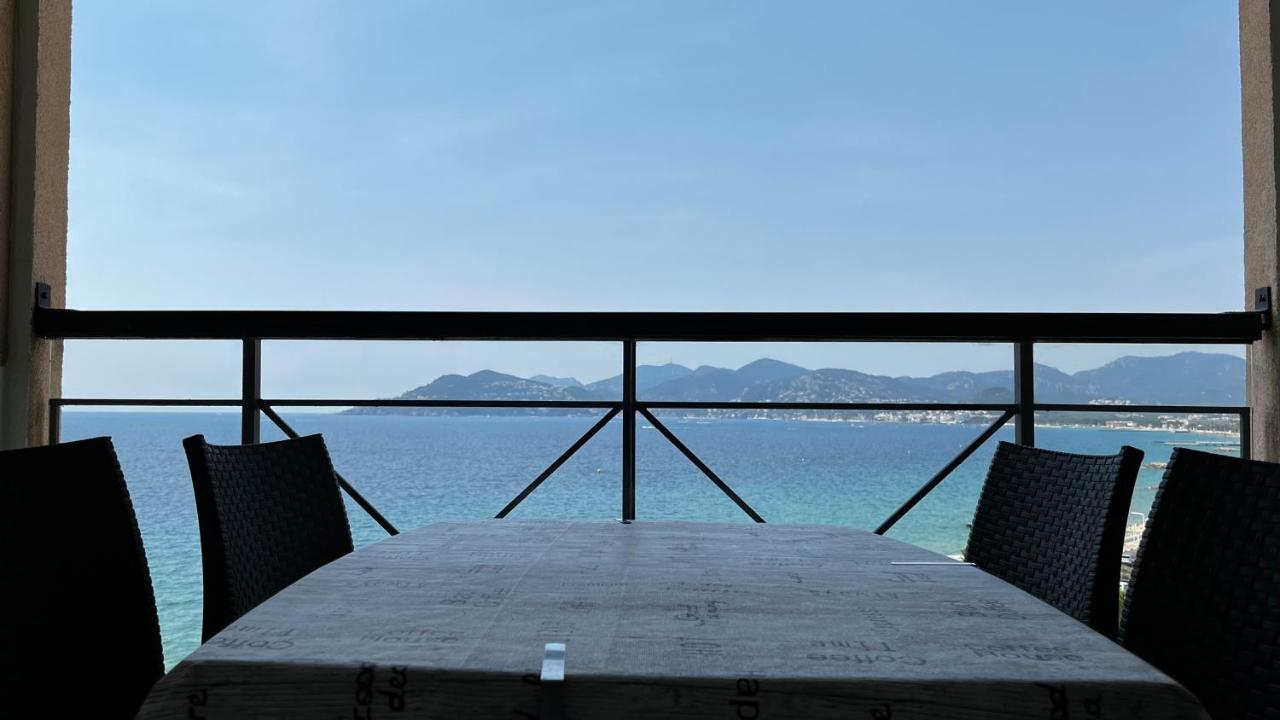 Cannes - View Cap Esterel 외부 사진
