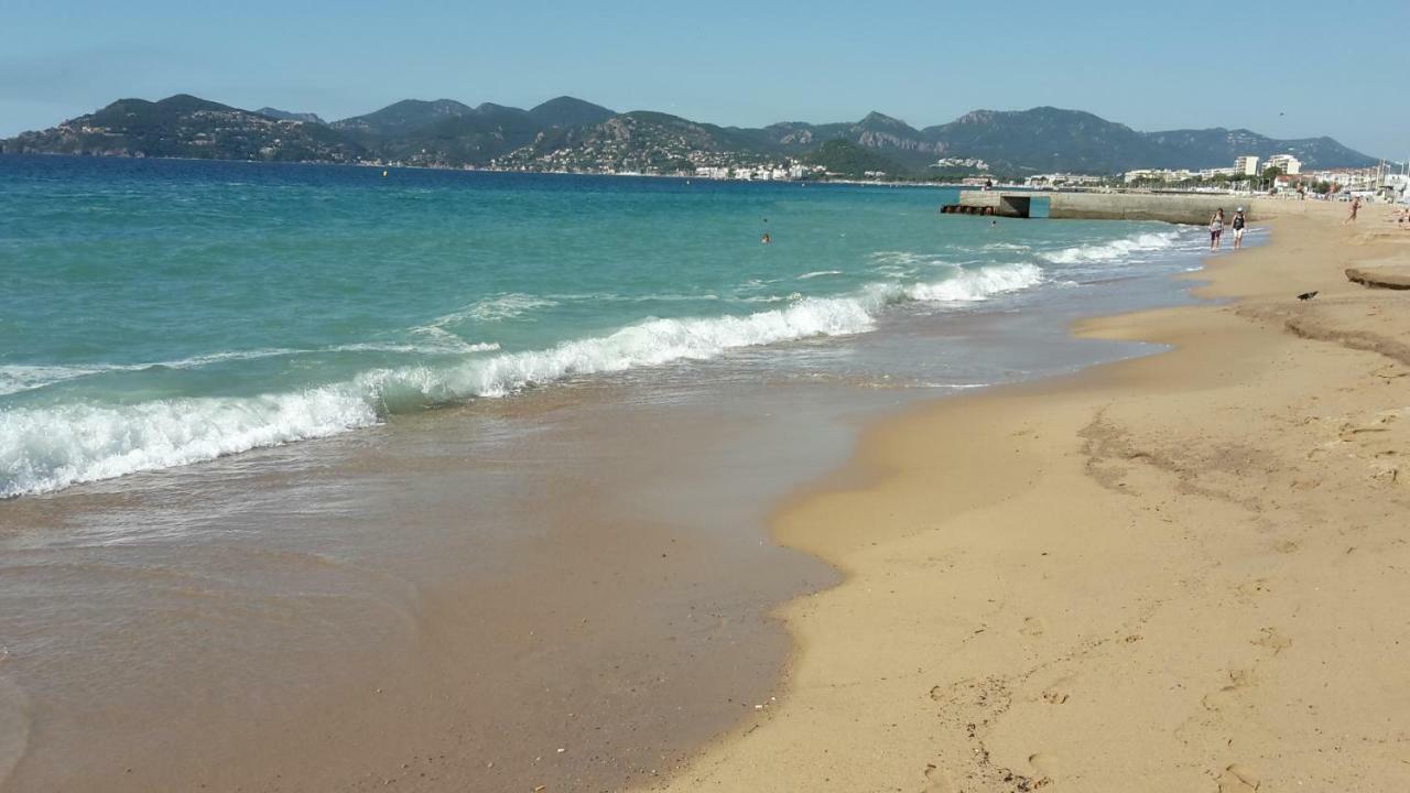 Cannes - View Cap Esterel 외부 사진