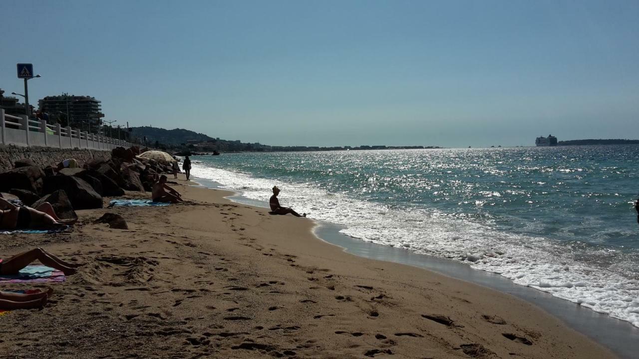 Cannes - View Cap Esterel 외부 사진